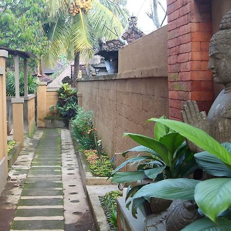 Utu Homestay Ubud Zewnętrze zdjęcie